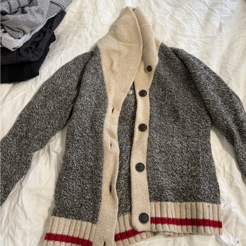 Roots Gray and Cream Cardigan with Red Accents